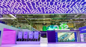 ابتكارات «stc» ترافق ضيوف الرحمن بحلول إنترنت الأشياء والخيمة الذكية