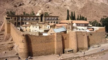 أثينا تعتزم مطالبة القاهرة بضمانات واضحة حول وضع دير «سانت كاترين»
