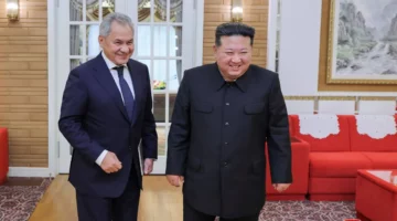 سكرتير مجلس الأمن الروسي يصل إلى بيونغ يانغ للقاء كيم