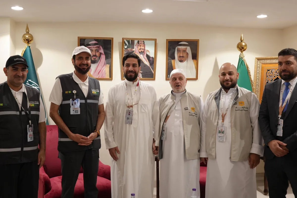 السوري غازي المحمد… من منصة الإعدام إلى روحانية المشاعر المقدسة