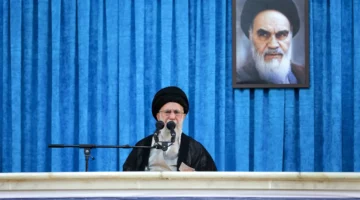 خامنئي يرفض مقترح واشنطن لوقف تخصيب اليورانيوم