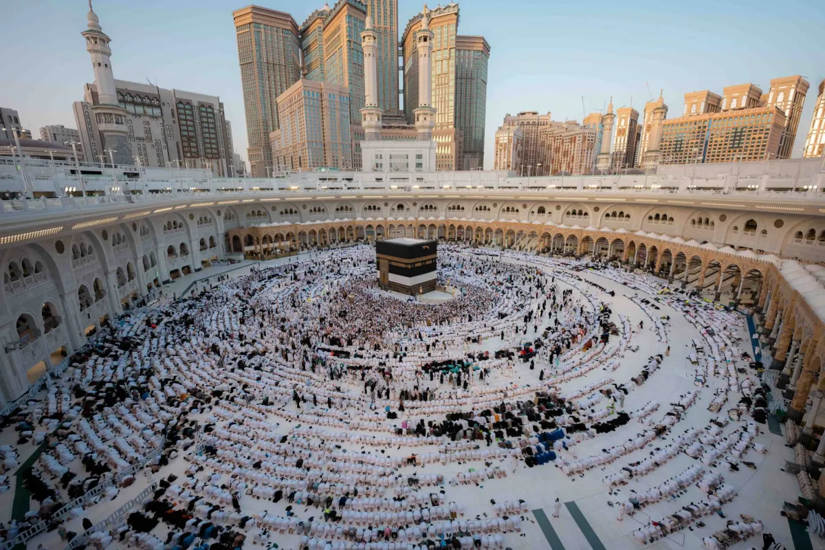 الحجاج يستقرون في منى بعد نجاح التصعيد