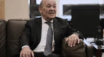 لودريان يطالب لبنان بتطبيق الإصلاحات المالية كمدخل لإعادة الإعمار