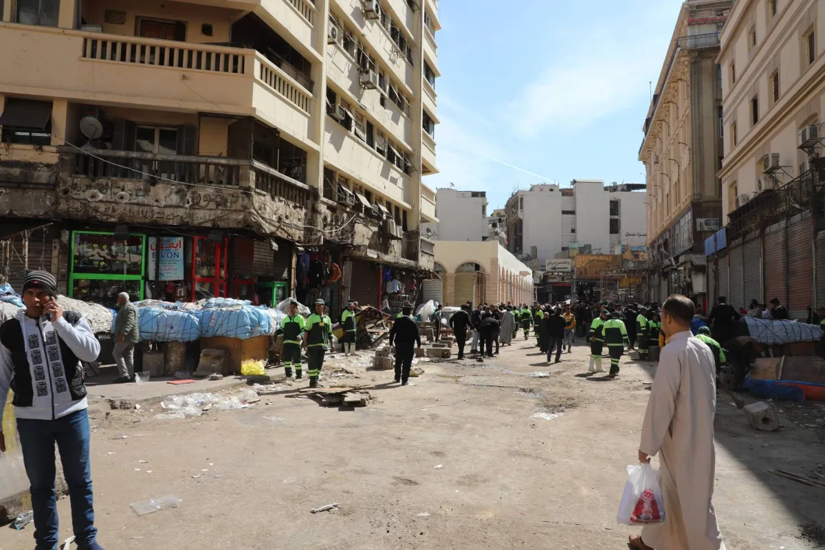 ميادين مصرية تقاوم الزحام بخطط التطوير