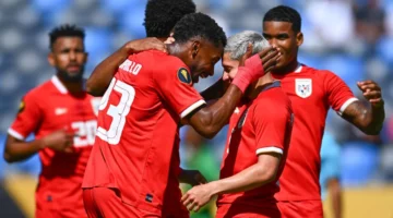 بنما تفتتح مشوارها في «الكأس الذهبية» بخماسية أمام غوادلوب