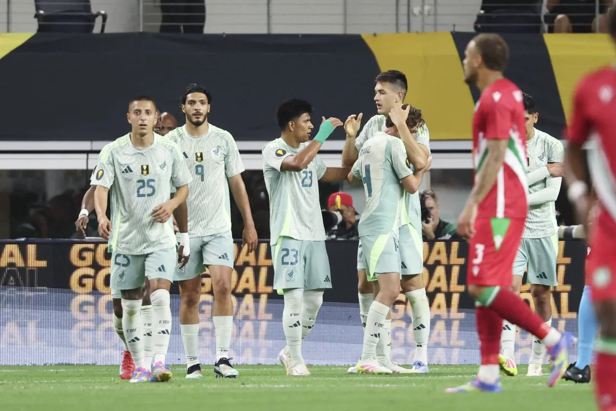 المكسيك وكوستاريكا إلى ربع نهائي «الكأس الذهبية»