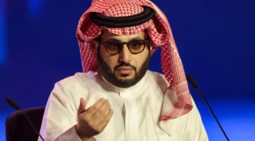 آل الشيخ لـ«الشرق الأوسط»: النزالات الكبرى «تخصص سعودي»