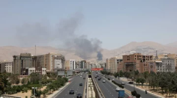 التصدي لأهداف معادية في سماء يزد وبوشهر