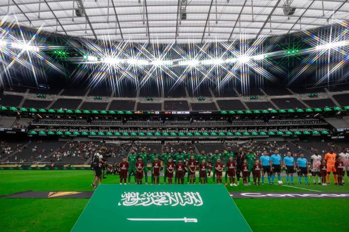 الأخضر السعودي يكرر نجاحات الضيوف في «الكأس الذهبية»
