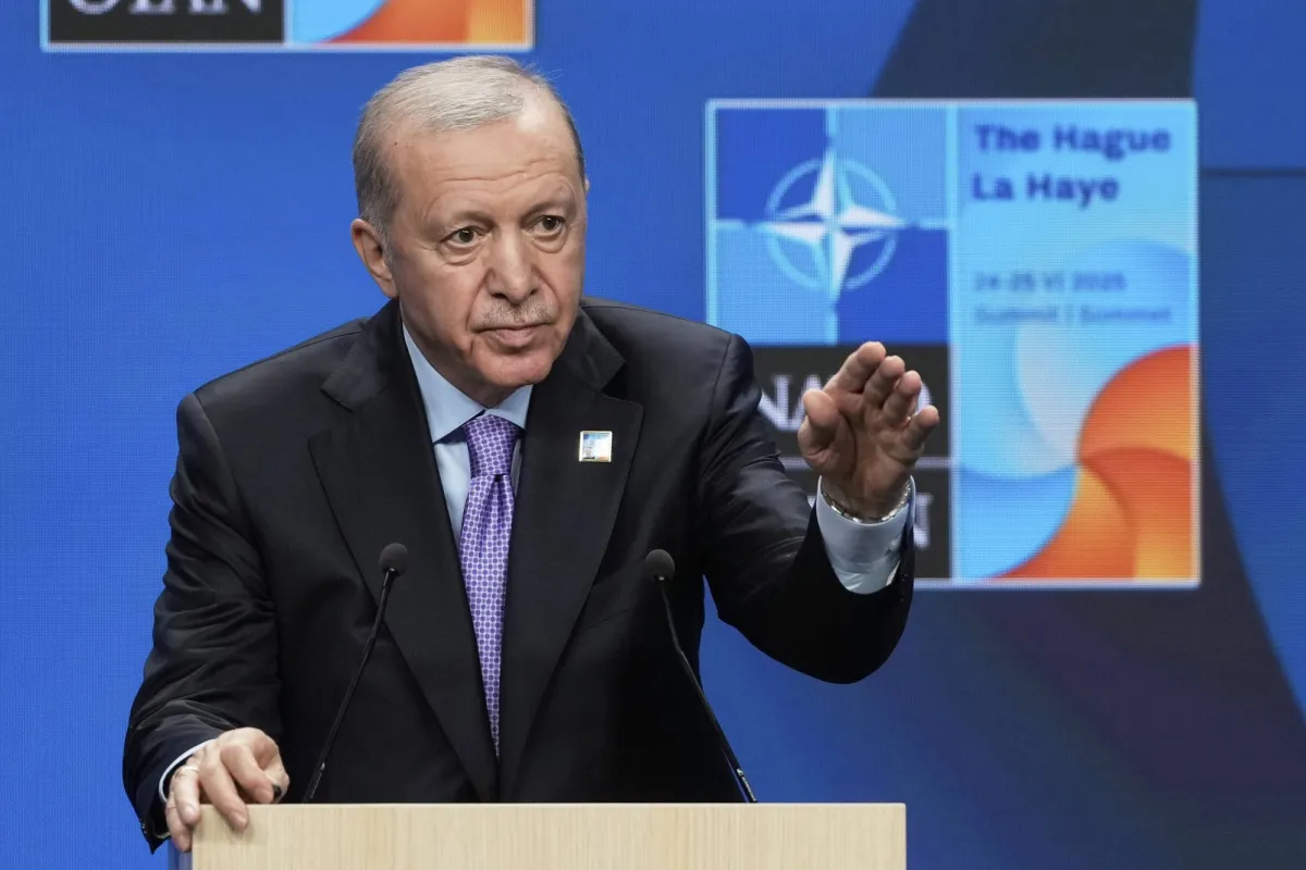 إردوغان بحث مع ترمب شراء مقاتلات «إف-35»