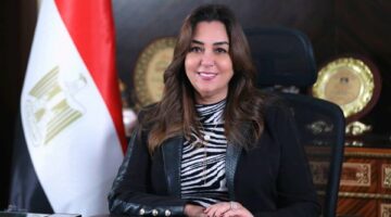وزيرة التنمية المحلية تتابع تطورات الأوضاع بالمحافظات خلال أول أيام عيد الأضحي