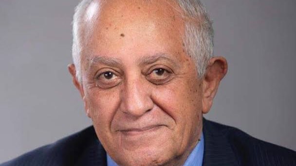 صراع شرس وسط مدرجات مشتعلة