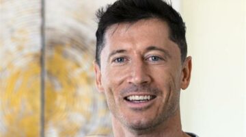 ليفاندوفسكي يختار أفضل كلاسيكو في موسم برشلونة ويؤكد: تعويضي ليس سهلًا