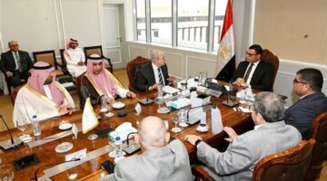 وزير الإسكان يستقبل وفدًا سعوديًا لتعزيز التعاون في مجالات المقاولات والاستثمار العقاري
