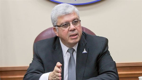 الشهادة تأتي في المرتبة الثالثة بسوق العمل.. المهارات والكفاءة أولاً