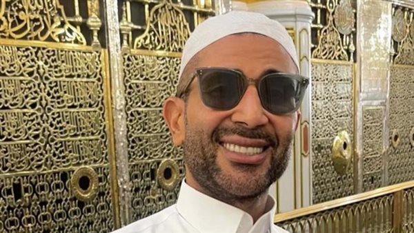 “نجوم الفن”.. رحلة روحانية تجمع أحمد سعد والسقا ومفيدة شيحة في الحج