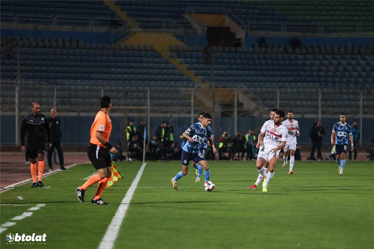 موعد والقناة الناقلة لمباراة الزمالك وبيراميدز اليوم في نهائي كأس مصر.. والمعلقين