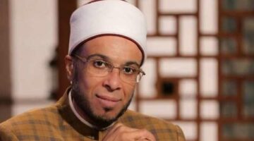 تعليق محمد أبو بكر على قرار نقله من الأوقاف بسبب الحج