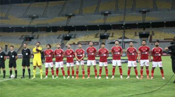 أسطورة هولندا: الأهلي يمتلك فرصة قوية في كأس العالم للأندية.. ويوجه سؤالًا هامًا