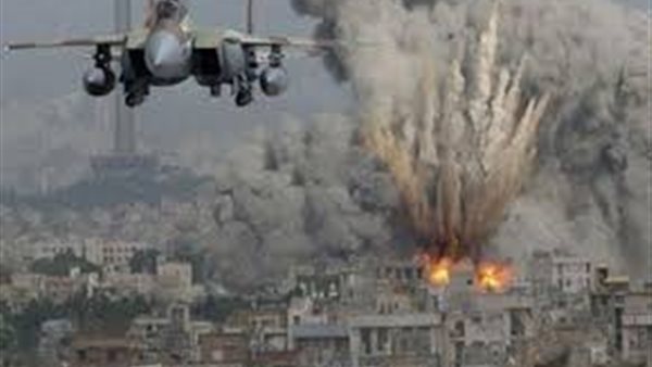 طيران الاحتلال يشن غارة على المناطق الجنوبية الشرقية من مخيم جباليا