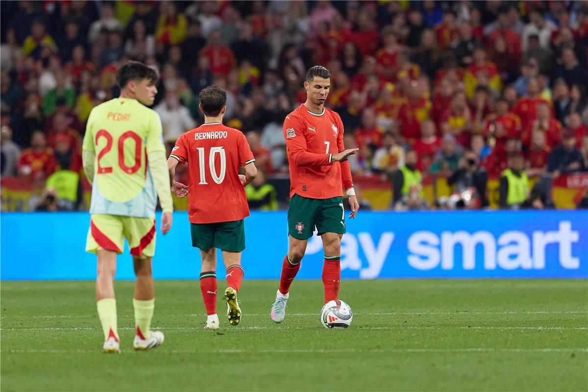 فيديو | وسط دموع رونالدو.. البرتغال تحقق دوري الأمم الأوروبية بركلات الترجيح أمام إسبانيا