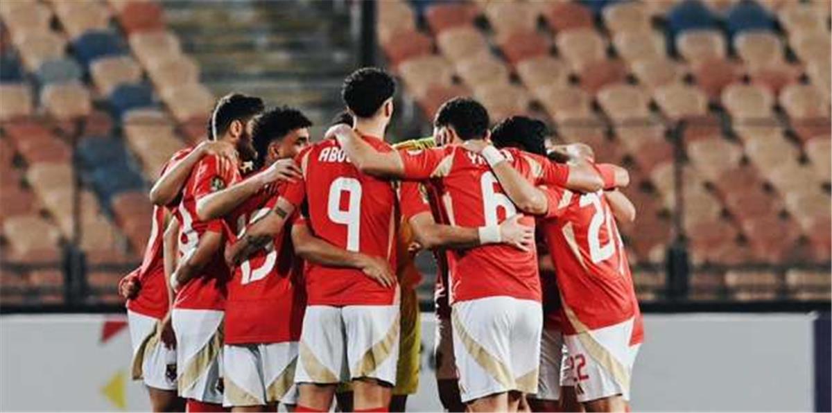 عماد متعب يتغنى بـ ثنائي الأهلي الجديد.. ونصيحة هامة لـ ريبيرو