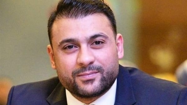 الغنيمي يعلن إطلاق اسم الراحل أدهم صالح ملعب السنتر بسموحة