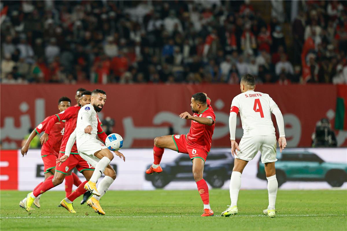 موعد والقنوات الناقلة لمباراة البحرين والصين اليوم في تصفيات كأس العالم.. والمعلق