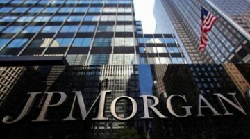 جيه بي مورجان يرفع توقعاته لسعر اليوان مع تحسن العلاقات التجارية بين الصين وأمريكا