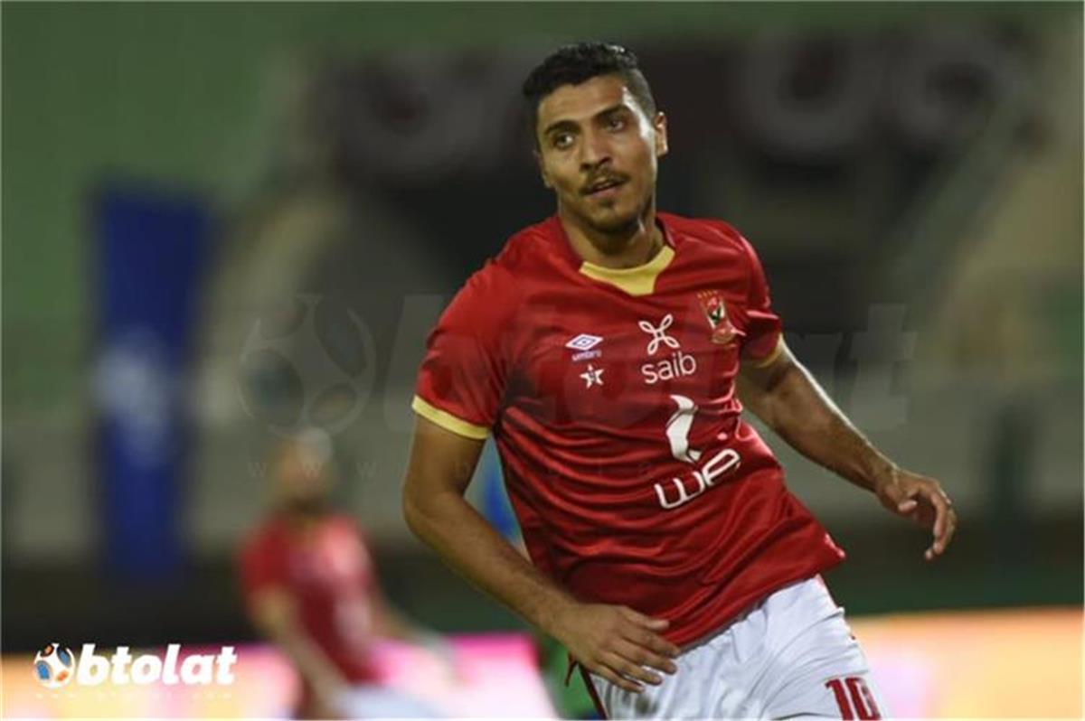 “كل يوم نادي”.. محمد شريف يرد على أنباء انتقاله إلى الزمالك وبيراميدز