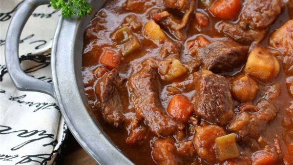 بطعم رهيب.. طريقة عمل كباب الحلة بالصوص البني الشهى