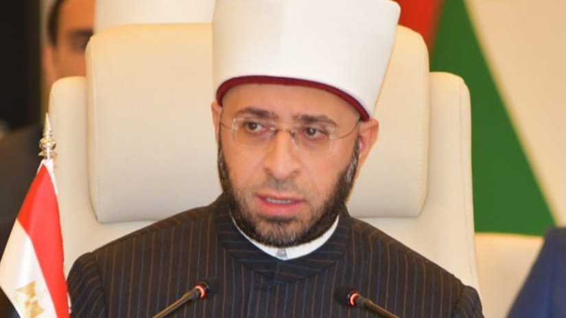 امنعوا الإيكو في أذان صلاة الجمعة| طلب عاجل من المخرج عمرو عابدين لوزير الأوقاف