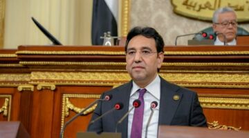 تحذيرات مصر من انفجار الإقليم تتحقق.. والمجتمع الدولي مطالب بالتحرك الفوري لاحتواء الصراع