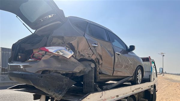 حادث سير على طريق السويس.. ونجاة شخصين دون إصابات خطيرة