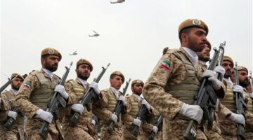 قواتنا المسلحة ستواصل توجيه ضربات قاسية لإسرائيل