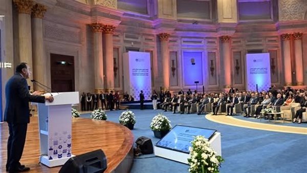 رئيس الوزراء يشهد مراسم توقيع عدد من الاتفاقيات بين الحكومة وشركاء التنمية والقطاع الخاص
