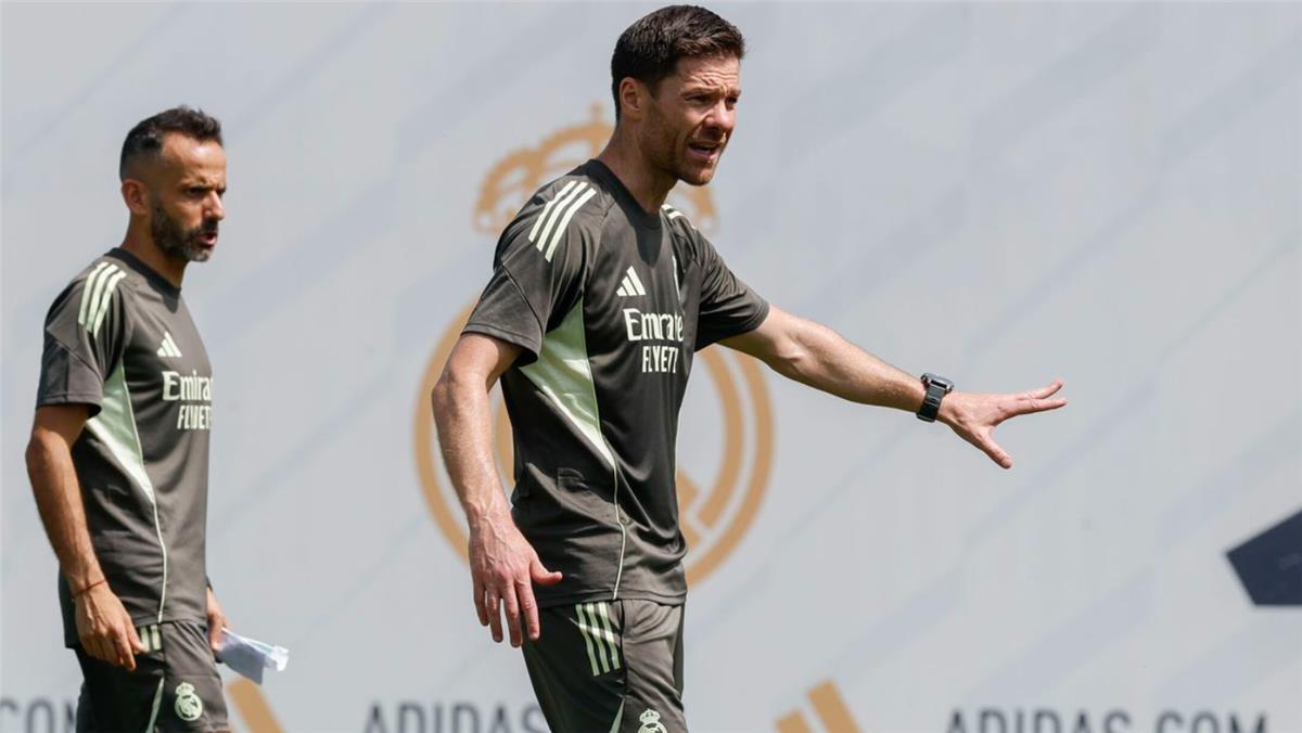 على طريقة أرنولد.. ريال مدريد يخطط لحسم 3 صفقات جديدة منها لاعب ليفربول