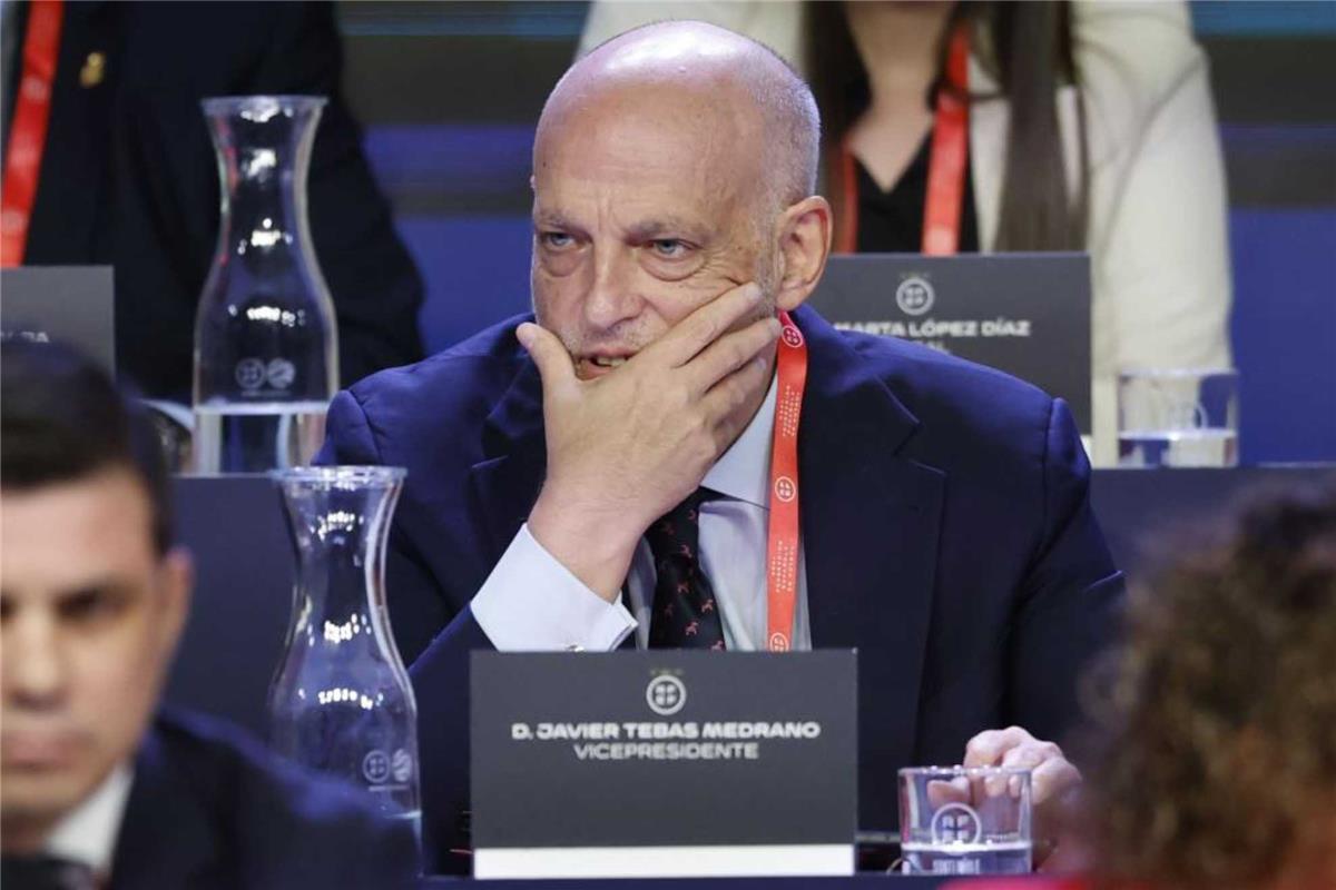 شاهدت 25 دقيقة عشوائية.. تيباس: لن أسمح بإقامة كأس العالم للأندية مجددًا