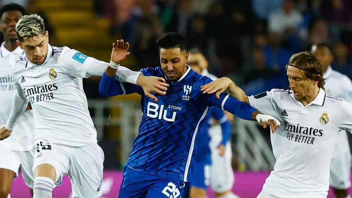 موعد والقنوات الناقلة لمباراة ريال مدريد والهلال اليوم في كأس العالم للأندية.. والمعلقون