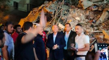 محافظ القاهرة يتابع ميدانيا جهود إنقاذ سكان عقار السيدة زينب المنهار