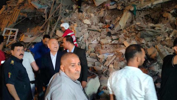 إخلاء عقار مجاور للمنهار بالسيدة زينب و5 مصابين وحالتي وفاة حتى الآن