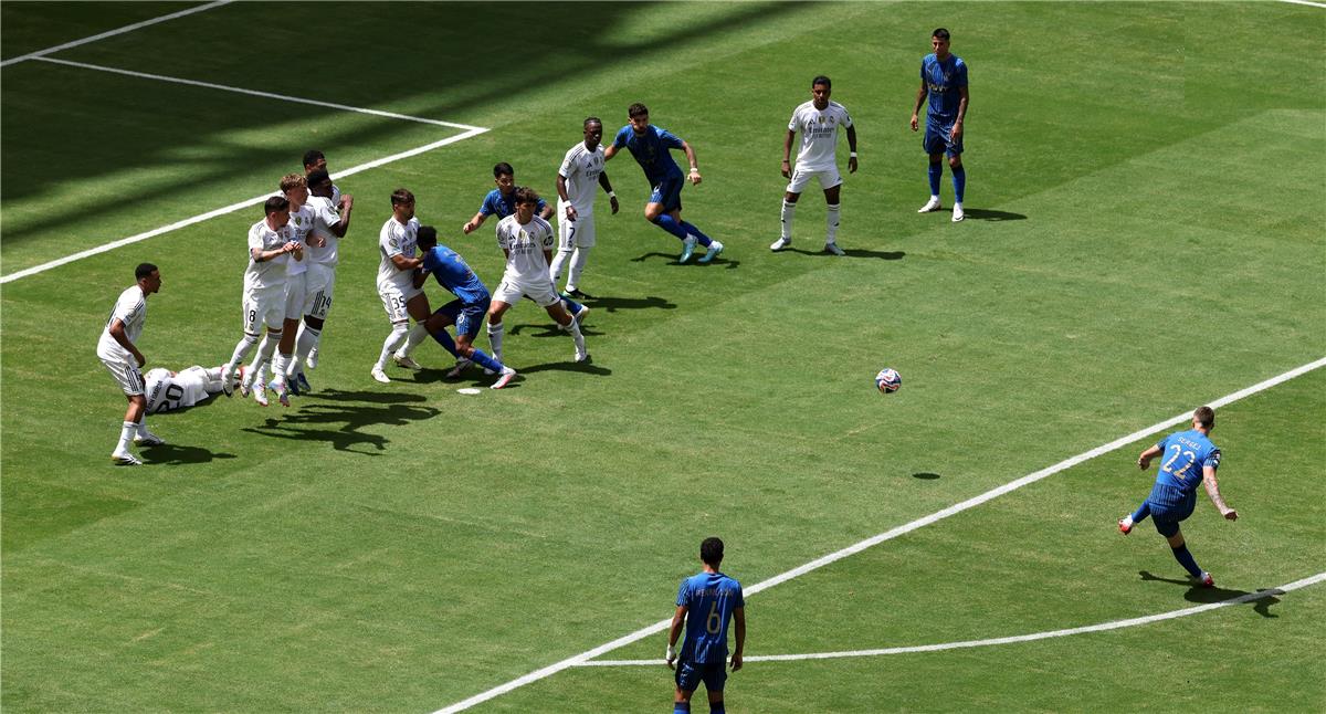 ترتيب مجموعة الهلال في كأس العالم للأندية بعد التعادل مع ريال مدريد