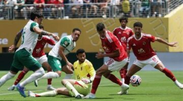 رغم العاصفة.. الفيفا يؤكد استمرار مباراة الأهلي وبالميراس