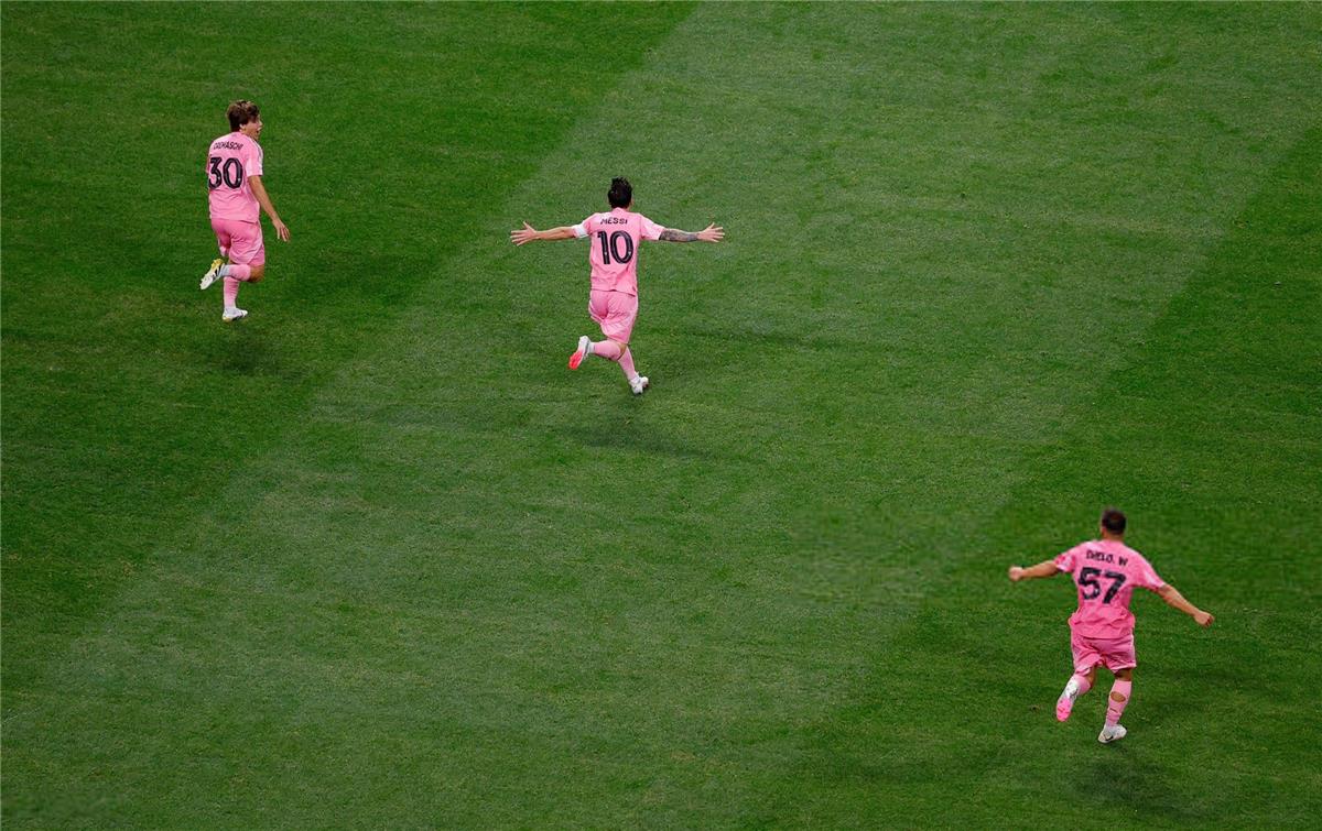 إنتر ميامي يفوز على بورتو بثنائية في كأس العالم للأندية ويعقد موقف الأهلي