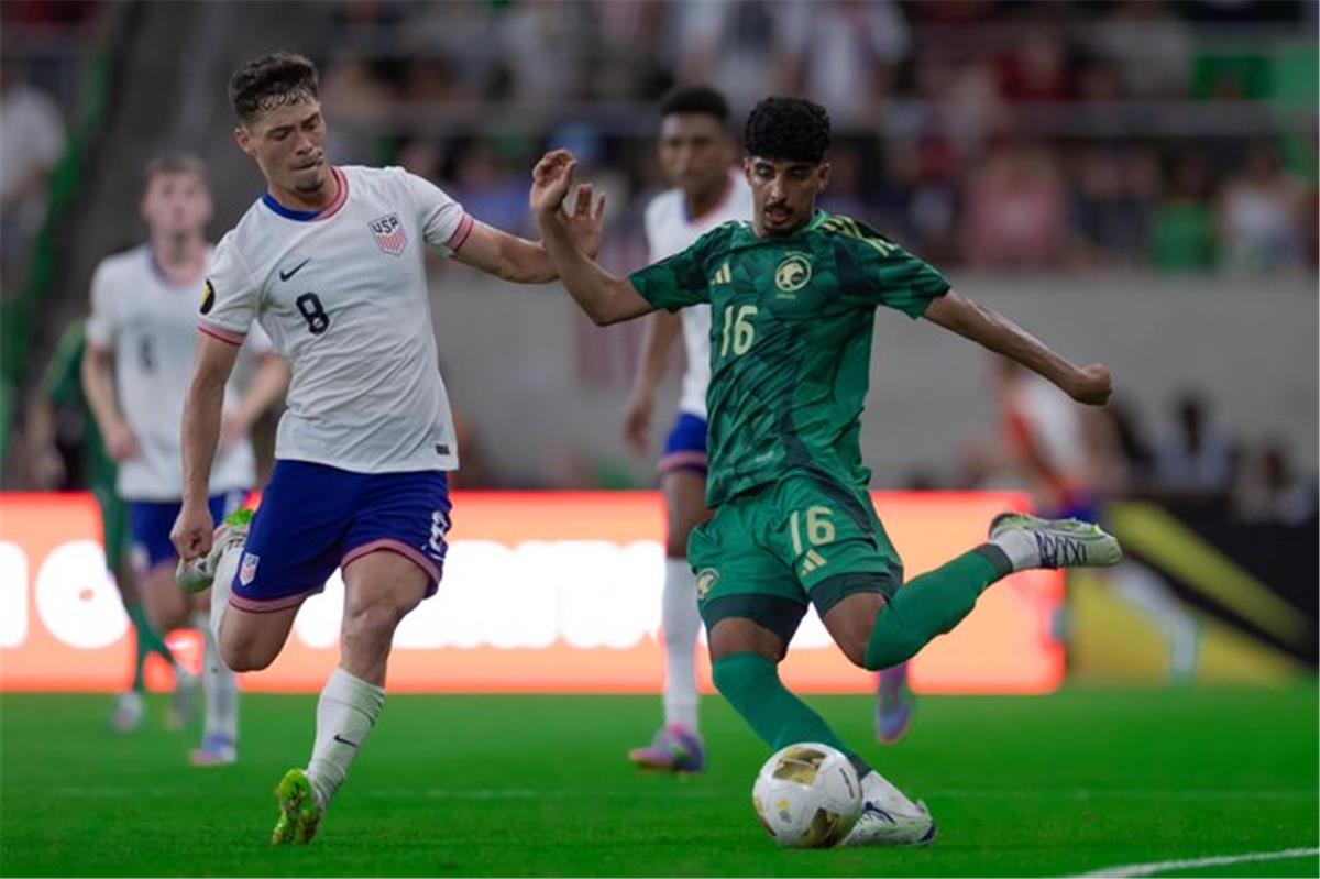 فيديو | منتخب السعودية يخسر أمام أمريكا بهدف في كأس الكونكاكاف