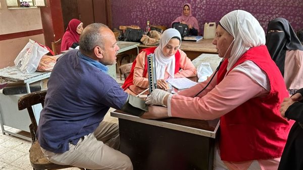 قافلة طبية شاملة لقرى الباجور.. صحة المنوفية تقدم الرعاية المجانية للريف