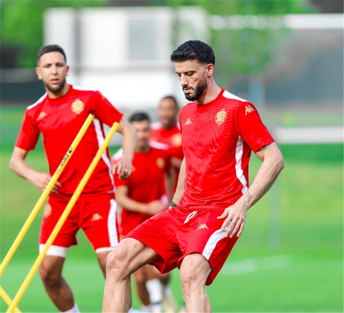 فيديو وصور | عمر السومة يصل أمريكا وينضم إلى الوداد قبل مواجهة يوفنتوس