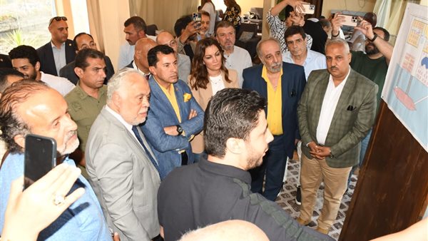 وزير الرياضة يتفقد نادي نقابة المهن التمثيلية ويوجّه برفع كفاءته الإنشائية والخدمية