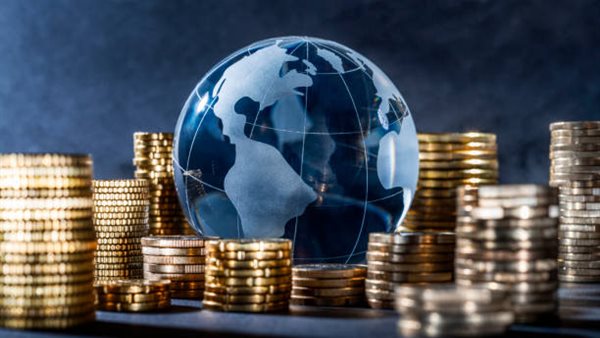 إغلاق مضيق هرمز وتدخل أمريكا بحرب إيران تغيّرات تهدد الاقتصاد العالمي