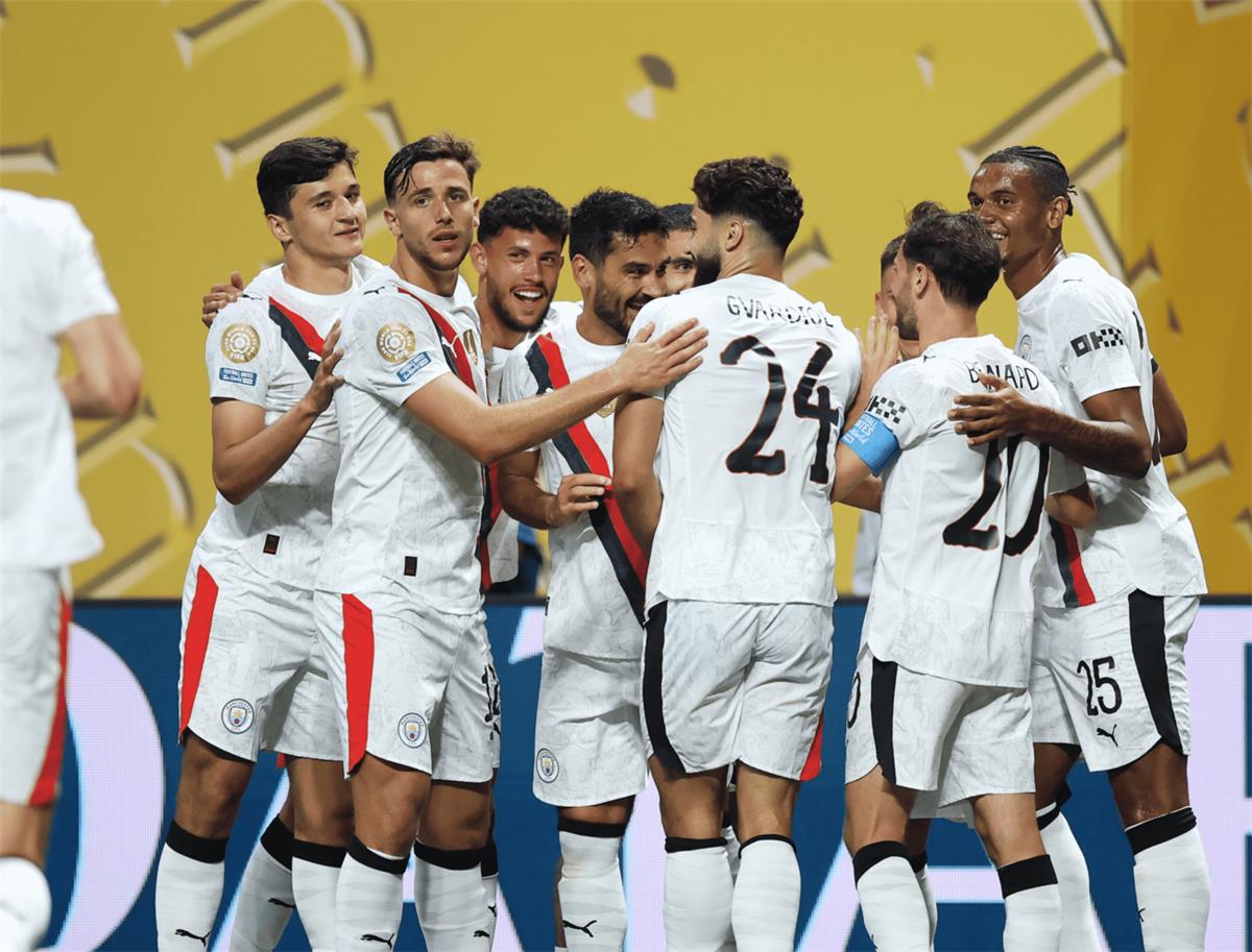 رجل مباراة مانشستر سيتي والعين في كأس العالم للأندية
